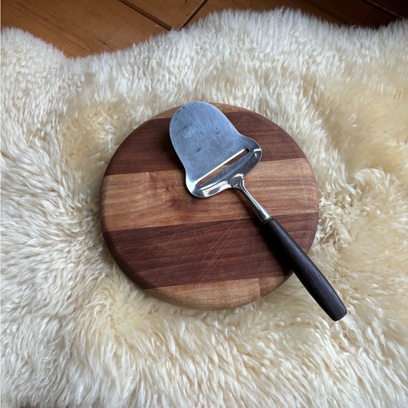 vintage Other - Vintage Cheeseboard and Slicer